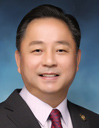 36대 이사장 김재홍
